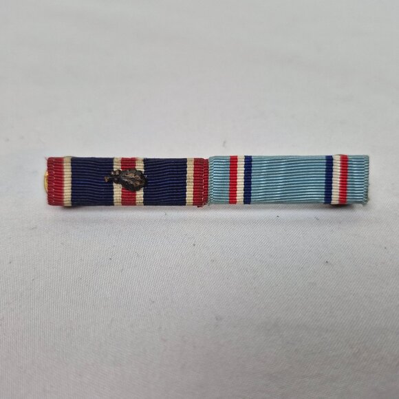 U.S. Air Force Service Ribbons Dress Jacket Pin (see Description) 1970's VINTAGE - Picture 1 of 3